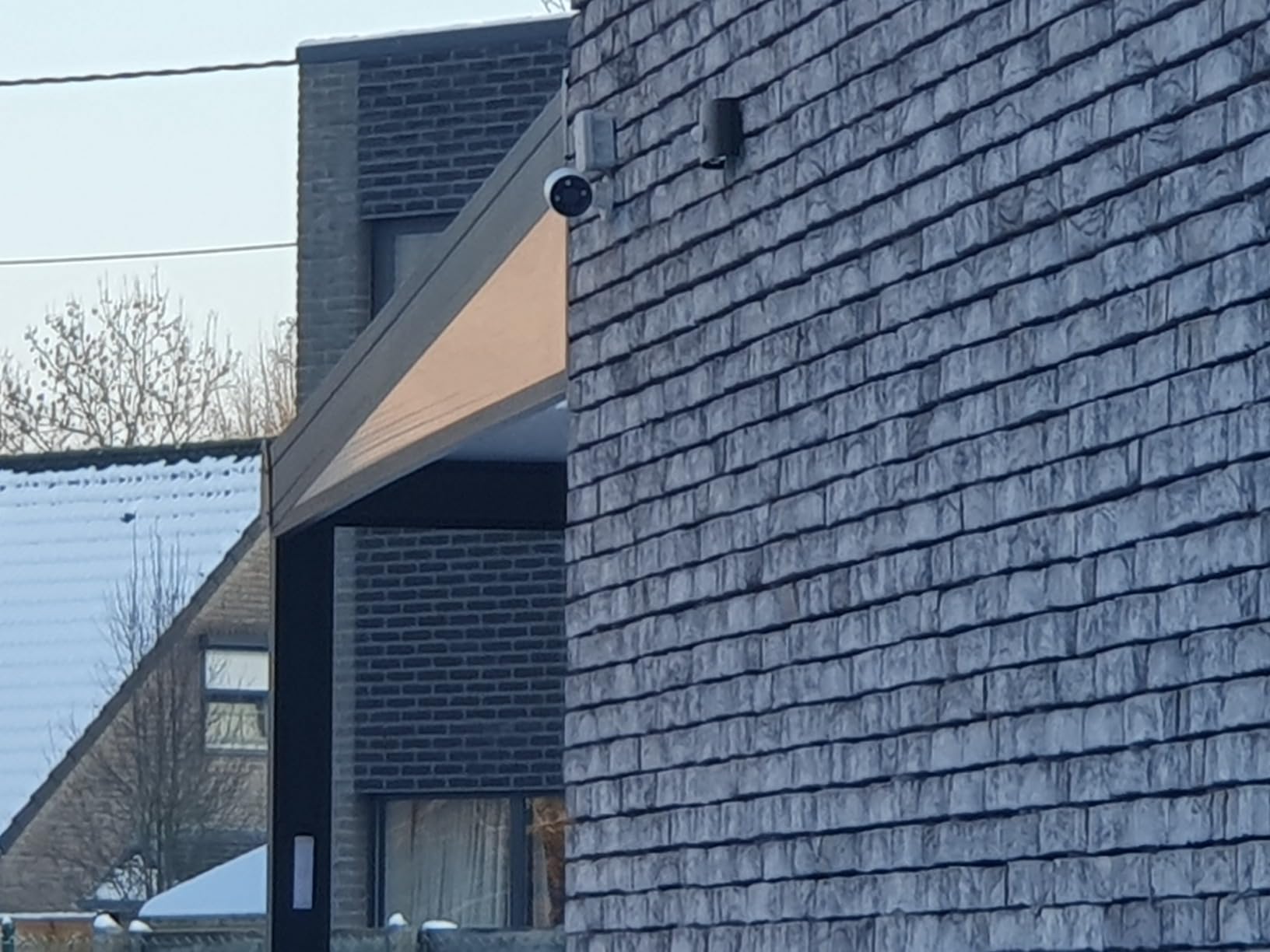Bon matériel, câbles un peu courts