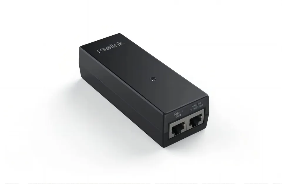 reolink-injecteur-gigabit-poe-30w-100m-plug-play image 1