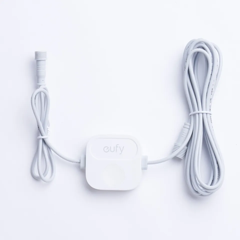 eufy-unit-de-commande-pour-clairage-ext-rieur-permanent-e120-c-ble-4-m image 1